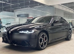 Bild des Angebotes Alfa Romeo Giulia 2.0 Turbo 16V AT8-Q4 Veloce AUTOMATIK ALLRAD PDC
