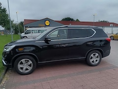 Bild des Angebotes SsangYong Rexton Rexton 2.2 e-XDi 220 4WD Aut. Sondermodel