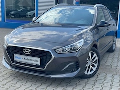 Bild des Angebotes Hyundai i30 cw Passion*RCAM*PDC*KLIMA*SHZG*LENKHZG*TEMPO