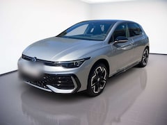 Bild des Angebotes VW Golf VIII R-LINE 1.5TSI DSG PANORAMA.HARMAN.NAVI