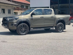 Bild des Angebotes Toyota Hilux Double Cab Invincible 2.8 Automatik 4x4