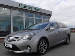 Bild des Angebotes Toyota Avensis Kombi,Tempom.Automatik,ESP,TRC,elektr.Fensterh.Alu