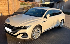 Bild des Angebotes VW Arteon R Line eHybrid,VOLL,PGD,AHK,Standhzg.,IQ Light,5JG