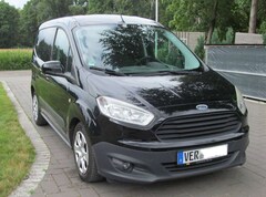 Bild des Angebotes Ford Transit Courier TÜV 01/28 Klima EZ 11/17 Unfallfrei