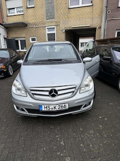Bild des Angebotes Mercedes-Benz B 220