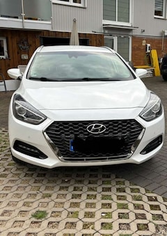 Bild des Angebotes Hyundai i40 Kombi blue 1.6 CRDi DCT Space