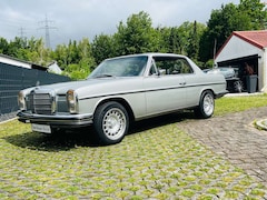 Bild des Angebotes Mercedes-Benz 250 CE/8*Strich Acht Coupe*Sammlerstück*H-Zul.Leder