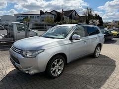Bild des Angebotes Mitsubishi Outlander ClearTec Instyle 4WD 7 Sitze