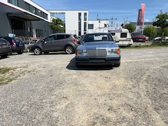 Bild des Angebotes Mercedes-Benz E 230