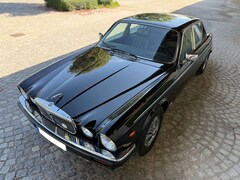Bild des Angebotes Jaguar Daimler Double Six