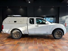 Bild des Angebotes Nissan Navara KING CAB 2.5 DCI 4X4 HARDTOP STANDHEIZUNG-WEBASTO