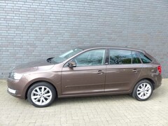 Bild des Angebotes Skoda Rapid/Spaceback Spaceback Joy Automatik/Xenon/2.Hd