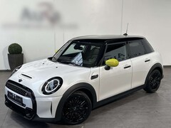 Bild des Angebotes MINI Cooper S Classic NAV+LED+VCOCK+LEDER+KEYLESS