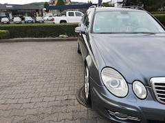 Bild des Angebotes Mercedes-Benz E 320 T CDI 7G-TRONIC Avantgarde
