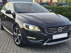 Bild des Angebotes Volvo V60 V60 D6 Plug-In-Hybrid AWD Leder Xenon HU/AU neu