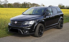 Bild des Angebotes Fiat Freemont 2.0 Multijet 16V DPF Automatik Allrad Black Code