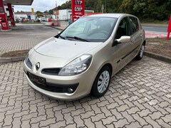 Bild des Angebotes Renault Clio 1,6 AUTOMATIK TÜV / NEU/ BIS 10/2027
