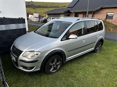 VW Cross Touran 2.0 TDI DPF DSG