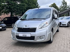 Bild des Angebotes Peugeot Expert L2H1 Active 9-Sitzer