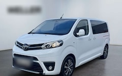 Bild des Angebotes Toyota Proace Verso Team D 2,0l- L1  *HUD*RCam*Navi*LED*