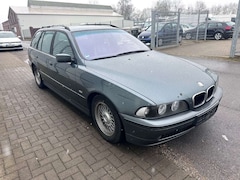Bild des Angebotes BMW 530 i Lifes touring/Schiedach/Navi/Automatik/LPG