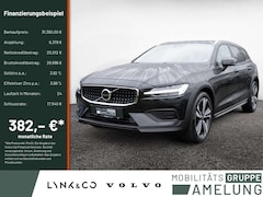 Bild des Angebotes Volvo V60 Cross Country B4 Plus AWD LED KAMERA PANO