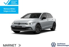 Bild des Angebotes VW Golf VIII 1.5 eTSI Move Navi*AHK*IQ-Drive*Keyles