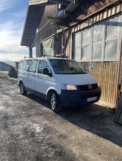 Bild des Angebotes VW T5 Caravelle 4MOTION Kurz (7-Si.)