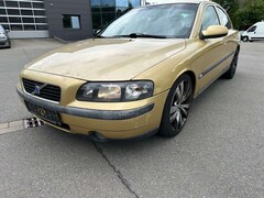 Bild des Angebotes Volvo S60 D5 2.4 Tempomat/AHK/SHZ