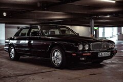 Bild des Angebotes Jaguar XJ6 3.2 Executive