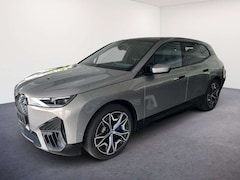 Bild des Angebotes BMW iX 40 xDrive Sportpaket/Edition Excellence/22Z
