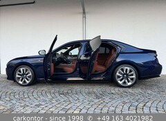 Bild des Angebotes BMW i7 xDr. 60 *M SPORT*21 ZOLL*THEATRE*INDIVIDUAL*