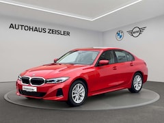 Bild des Angebotes BMW 330 i xDrive Limousine Glasdach Hifi UPE 70.410,--