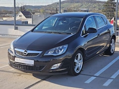 Bild des Angebotes Opel Astra Cosmo*Automatik*Orig.100000KM*Bi-Xenon*SHZ*PDC*ALU