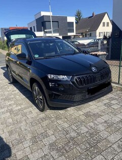Bild des Angebotes Skoda Karoq Karoq 1.5 TSI DSG Tour