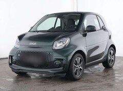 Bild des Angebotes smart forTwo EQ coupe PREMIUM|22kW|BRITISH RACINGGREEN