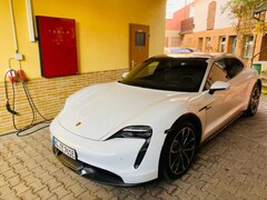 Bild des Angebotes Porsche Taycan Turbo S Cross Turismo, voll, sofort verf.