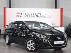 Bild des Angebotes Hyundai i40 CW 1.7 CRDI Classic / KAMERA / PDC / 2.HAND