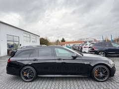 Bild des Angebotes Mercedes-Benz E 63 AMG E63S*AMG*4M*EXCLUSIVE*360°ACC*HUD*AHK*LED*DAB*