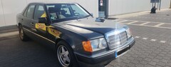 Bild des Angebotes Mercedes-Benz 230 230 E