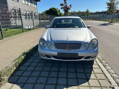Bild des Angebotes Mercedes-Benz E 220 CDI Automatik Classic DPF