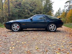 Bild des Angebotes Porsche 928 GTS Automat. Serviceheft, deutsches Auto