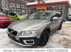 Bild des Angebotes Volvo XC70 Momentum AWD 2.HAND/XENON/LEDER-BEIGE/SHZ/