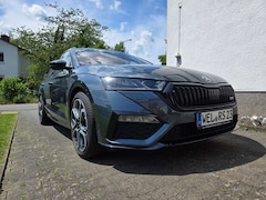 Bild des Angebotes Skoda Octavia Octavia Combi Diesel IV Combi 2.0 TDI DSG RS