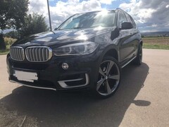 Bild des Angebotes BMW X5 xDrive 30 d 7Sitzer Pano AHKnHeadup Komfortsitze