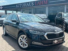 Bild des Angebotes Skoda Octavia Combi "Style"AMBIENTE*LED*DAB*PDC*ALLWET