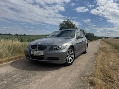 Bild des Angebotes BMW 325 325xi E90 | Injektoren+HDP NEU | TÜV 02/2028