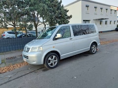 Bild des Angebotes VW T5 Caravelle Caravelle+TÜV/ NEU* TURBO NEU* NAVi+2 HAND