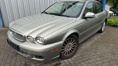 Bild des Angebotes Jaguar X-Type 2.2 D Voll LederAutomTÜV8-26FP!ERST LESEN
