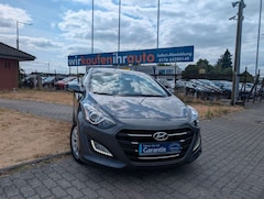 Bild des Angebotes Hyundai i30 blue Trend*1-HAND*KLIMA*KAMERA*PDC*NAVI !!